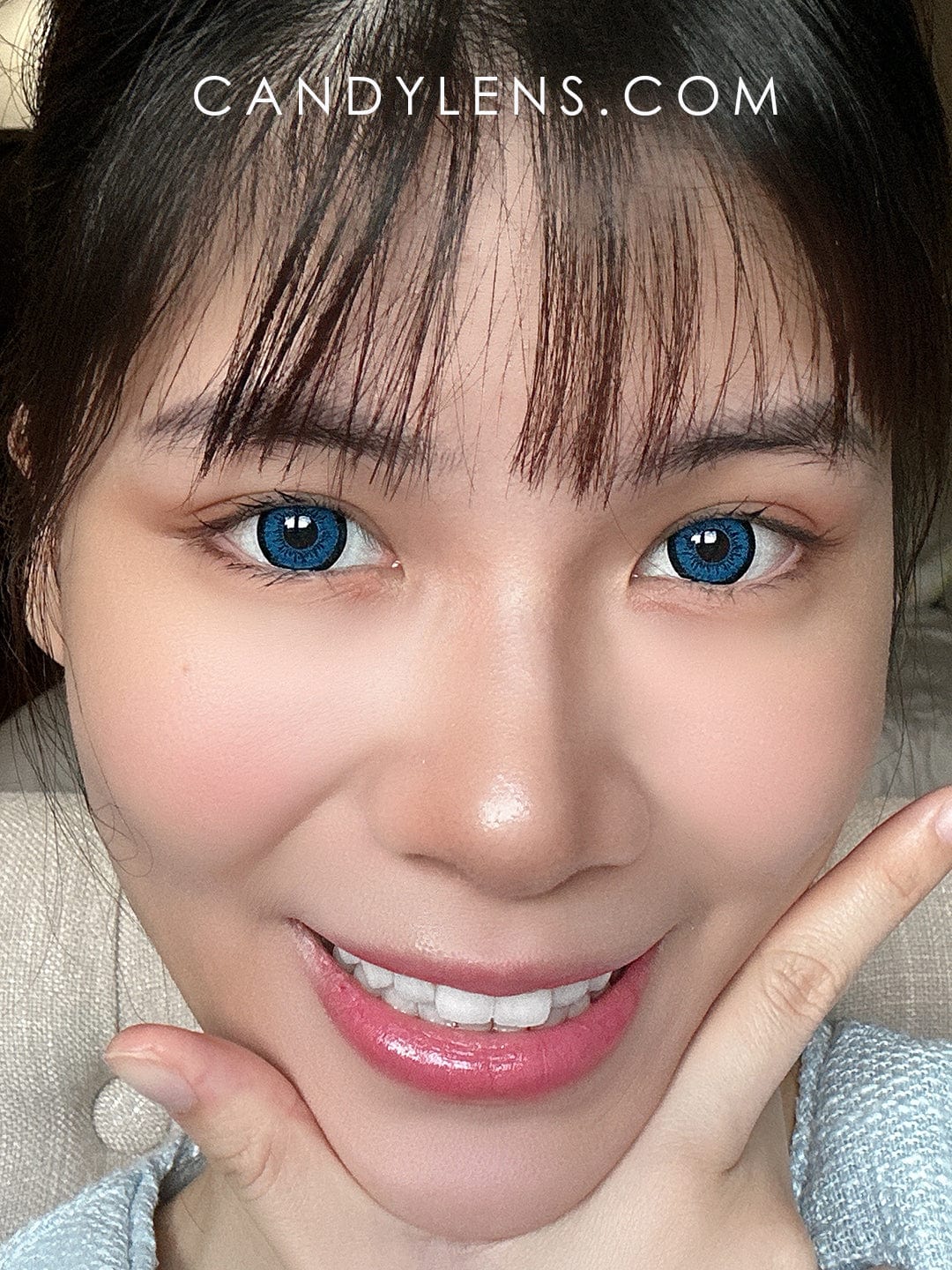 Valerie wearing dolly eye blue cosplay contacts
