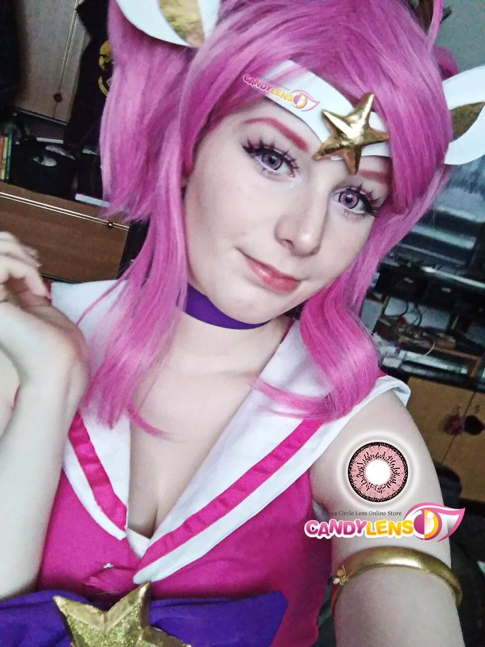 How to Safely Buy and Wear Cosplay Contacts and Circle Lenses - Elite  Cosplay